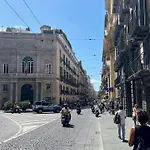 Alojamento de Acomodação e Pequeno-almoço Nabab-napoli