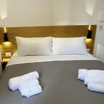 Nabab-napoli Alojamento de Acomodação e Pequeno-almoço 4*