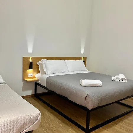 Oda ve Kahvaltı Nabab-napoli 3*